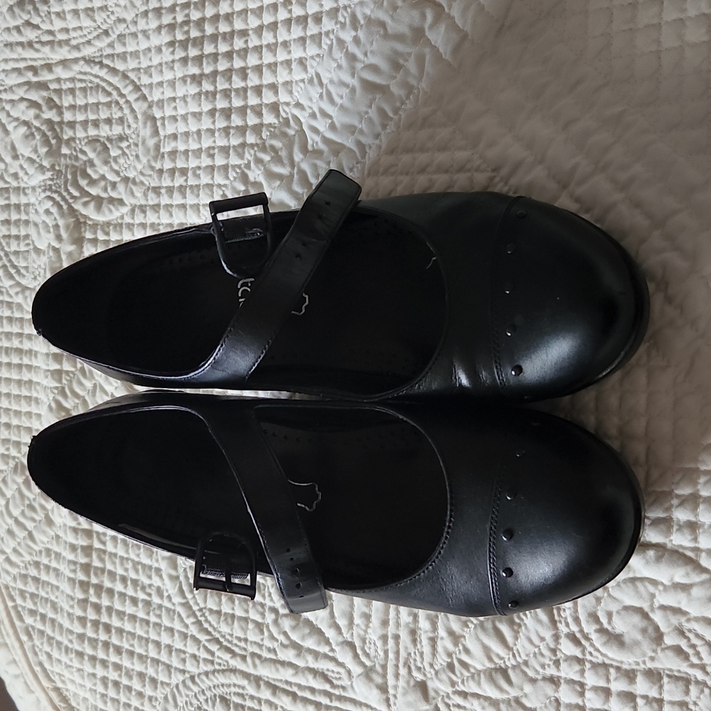Dansko "Fannie" Mary Janes